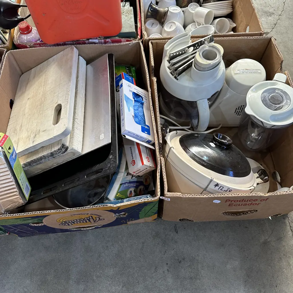 2 box cookware Image 1++