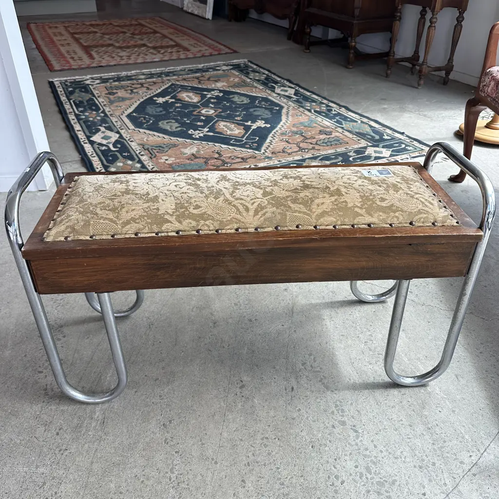 Paino stool Image 1++