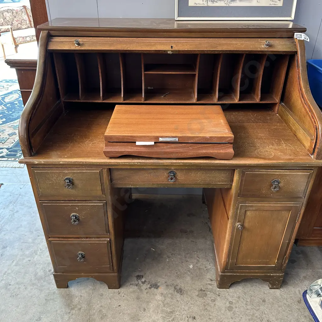 Kauri roll top desk Image 1++