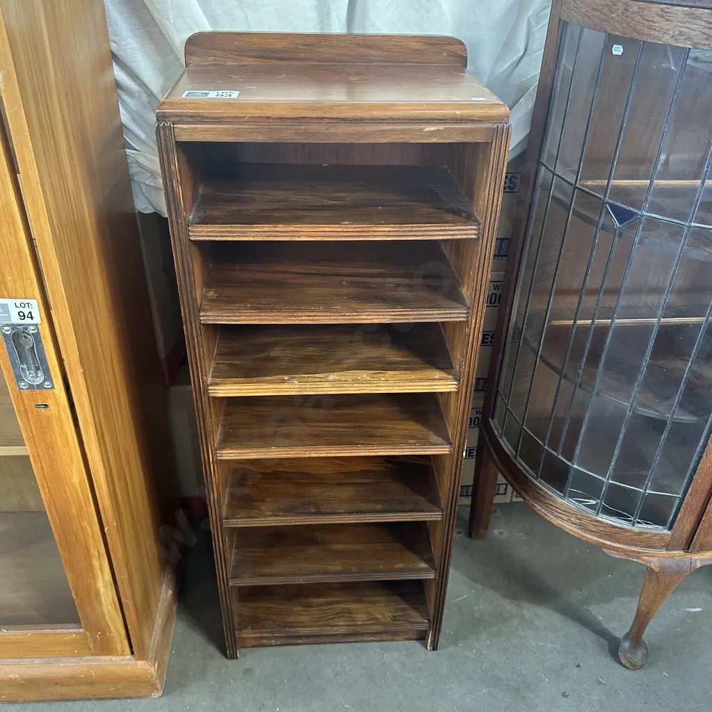 Colonial shelf Image 1++