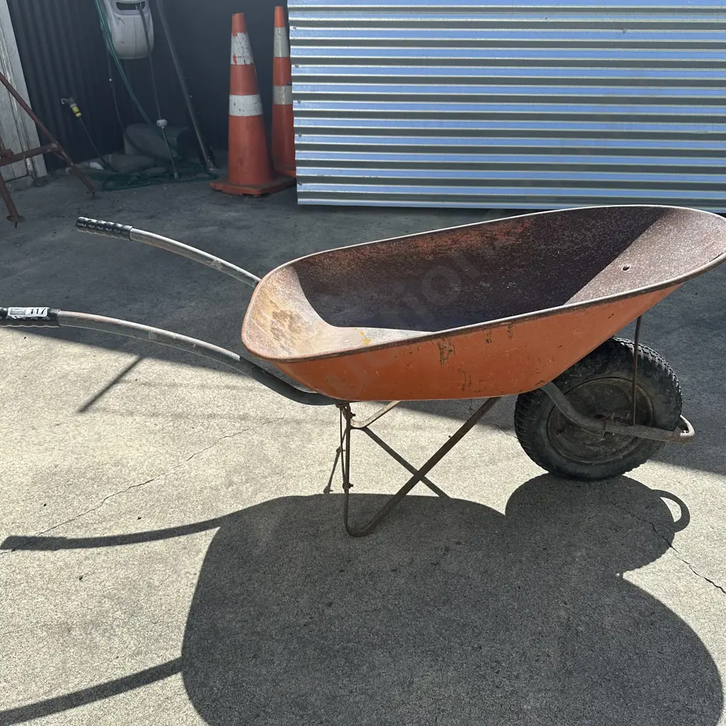 Wheelbarrow Image 1++