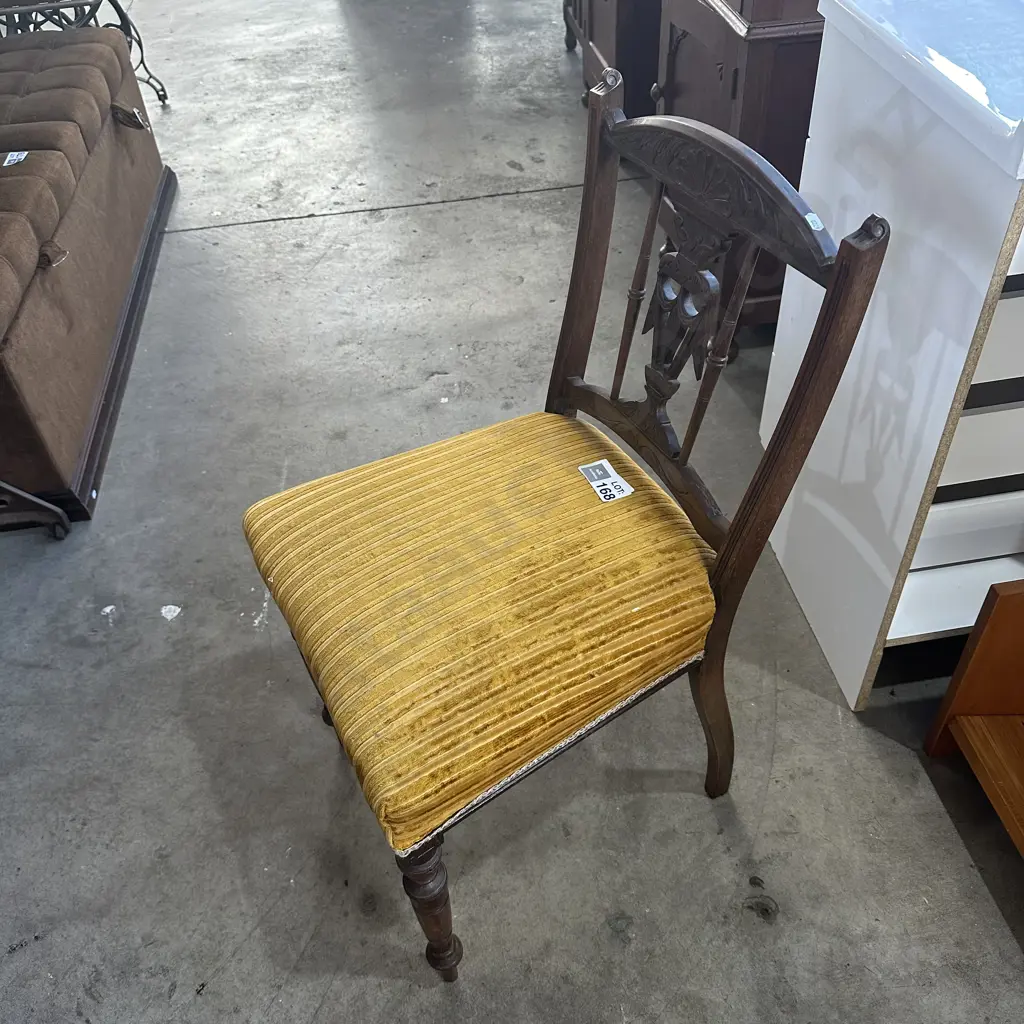 Antique chair Image 1++
