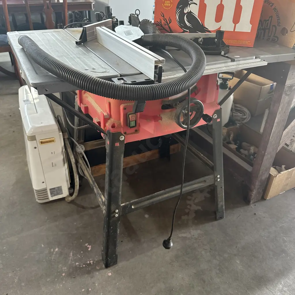 Table saw Image 1++