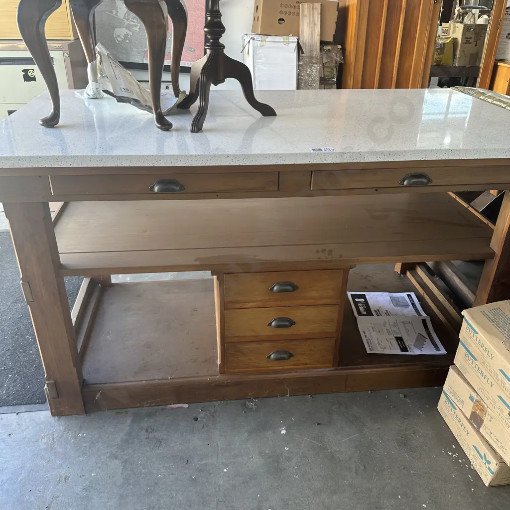 Kitchen Island - Bespoke & very solid Image 1++