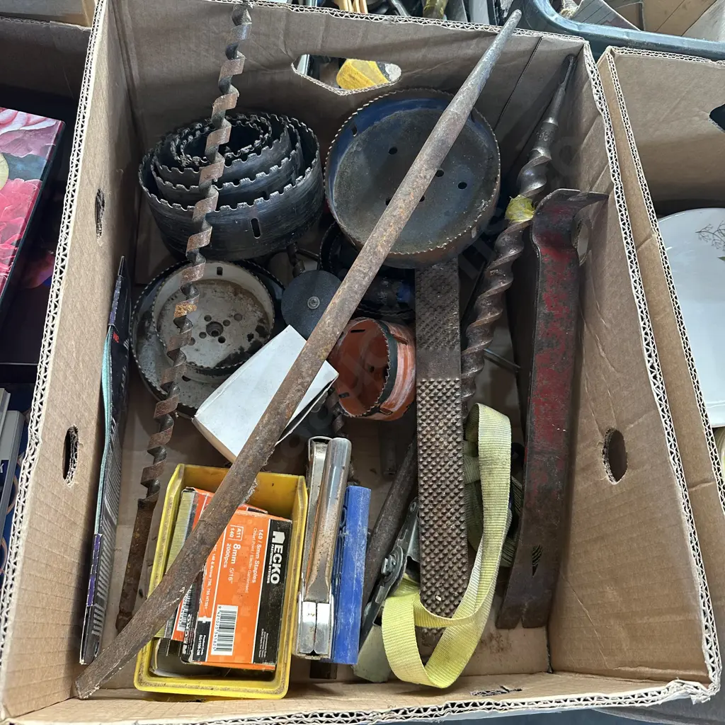 box of tools Image 1++