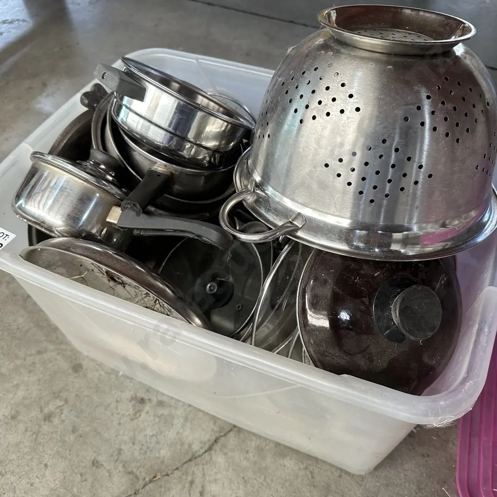 bin of kitchenware Image 1++