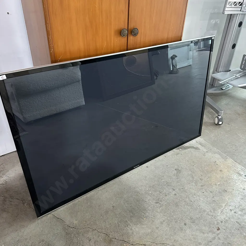 60inch TV on stand Image 1++