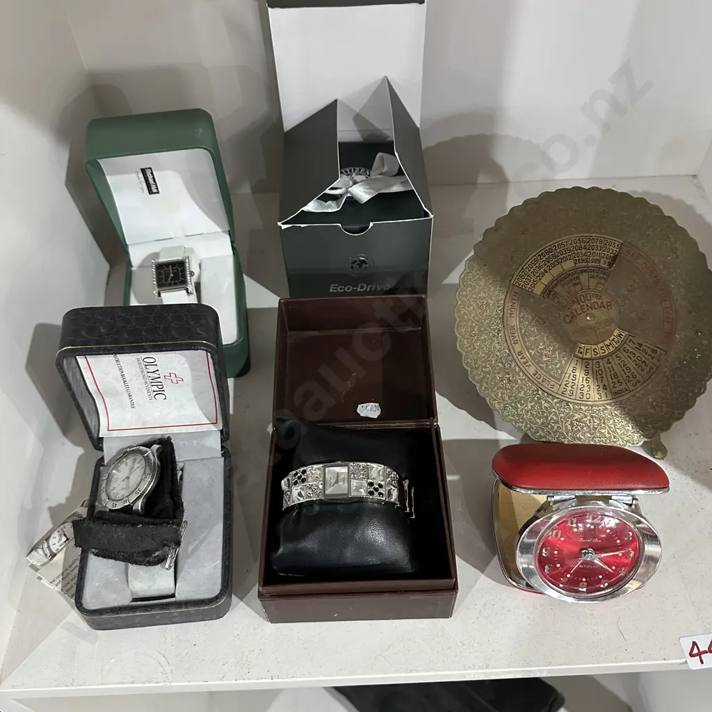 Collection of watches etc Image 1++