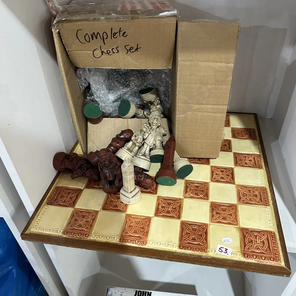 Chess set - complete Image 1++