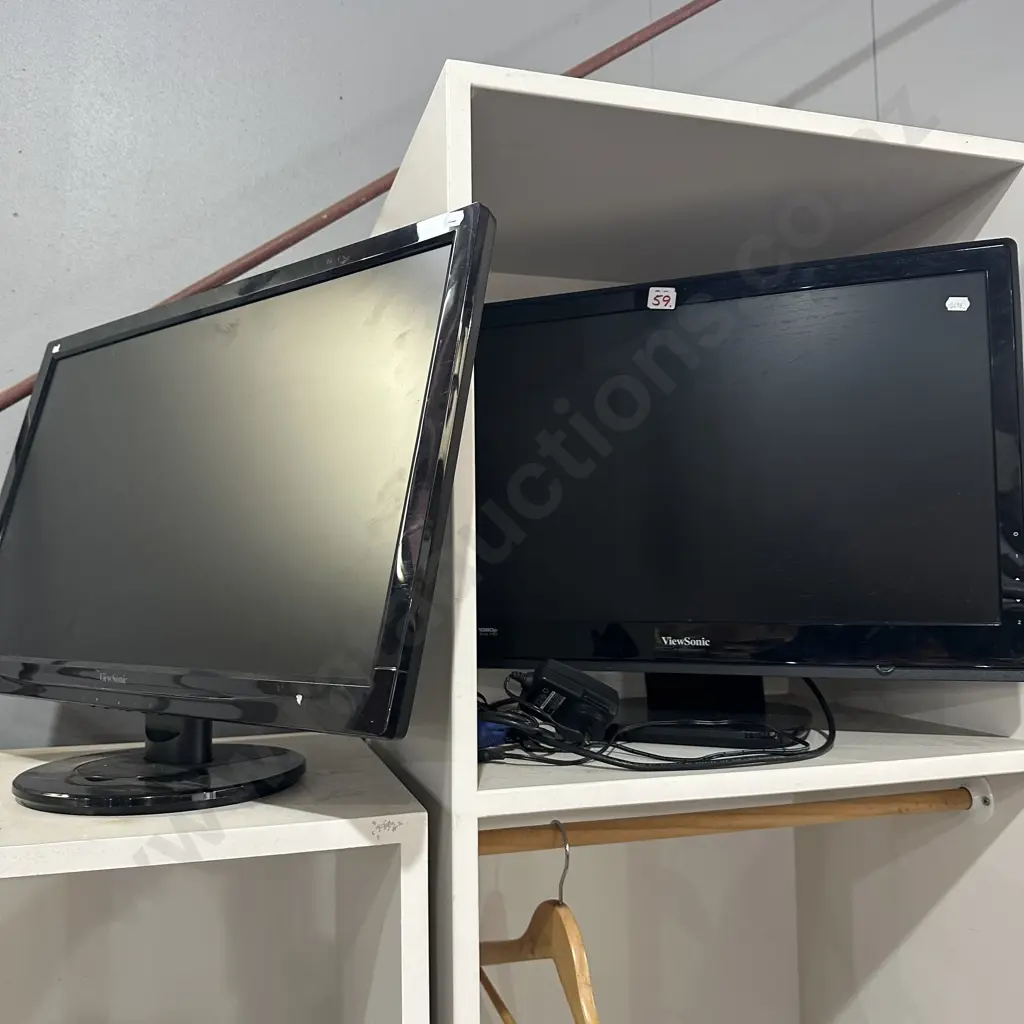 2 screens 1 power source Image 1++