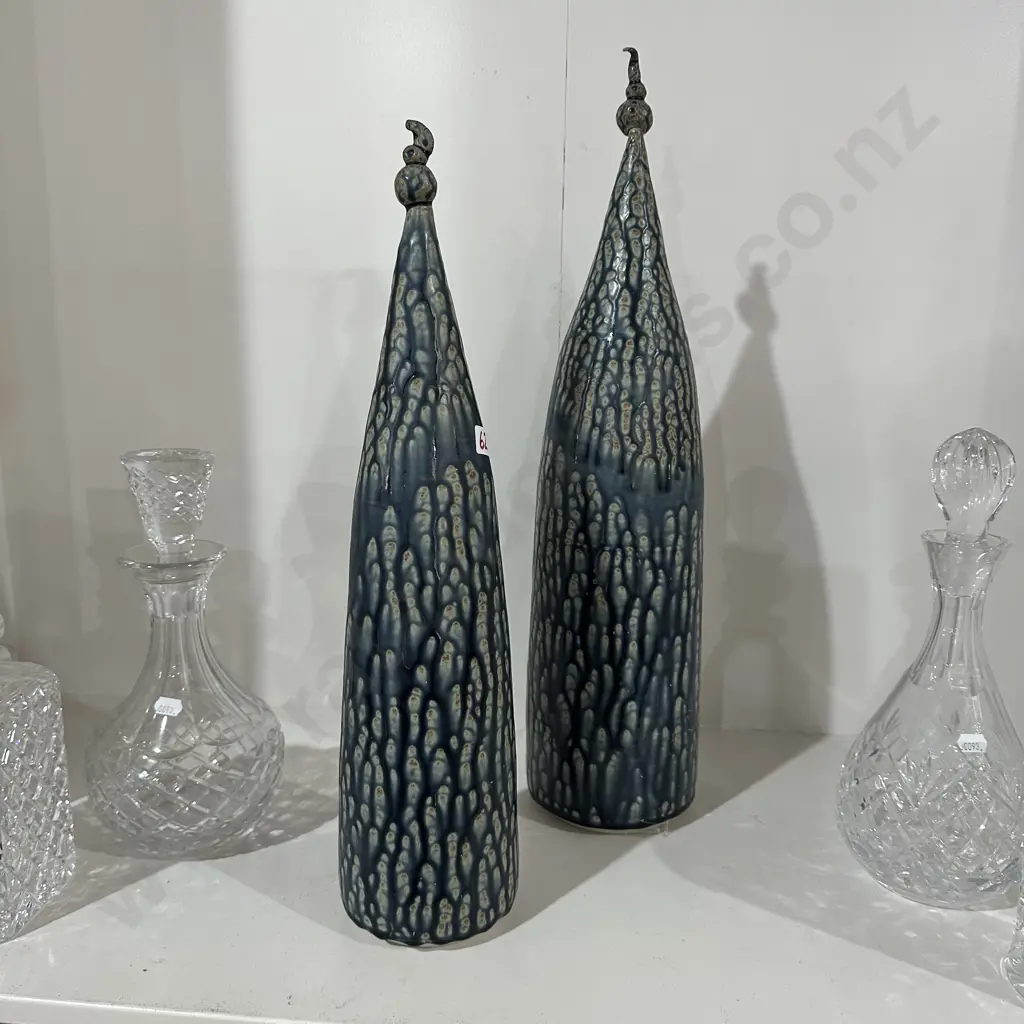 Pr of large Kim Morgan pottery pieces Image 1++
