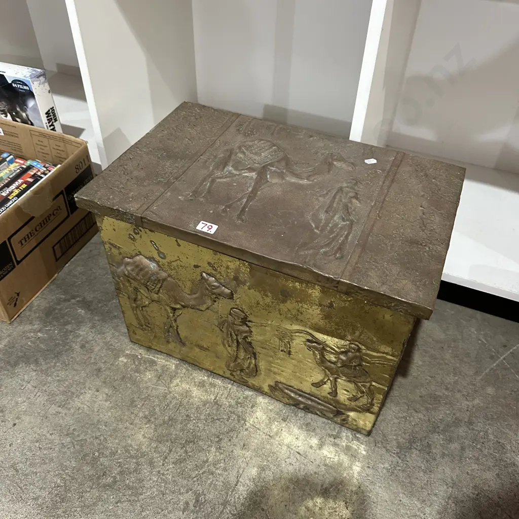 Brass & Copper wood box with Persian scene Image 1++