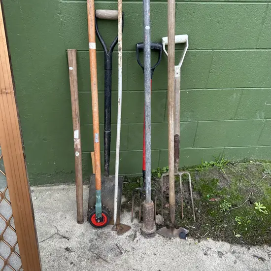 garden tools