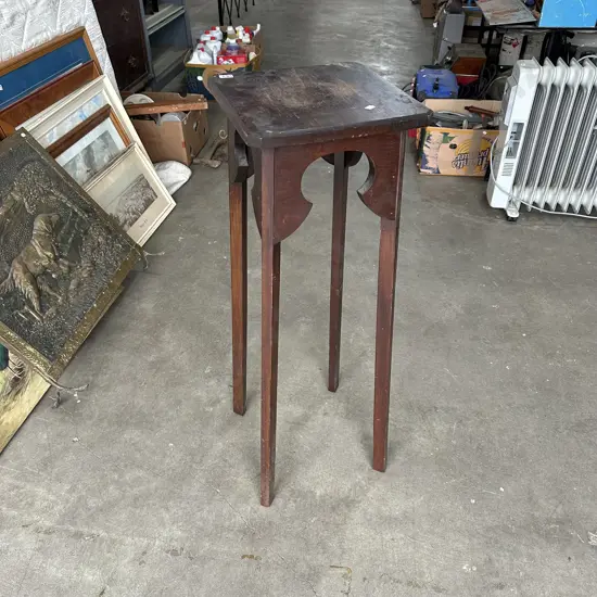 Plant stand