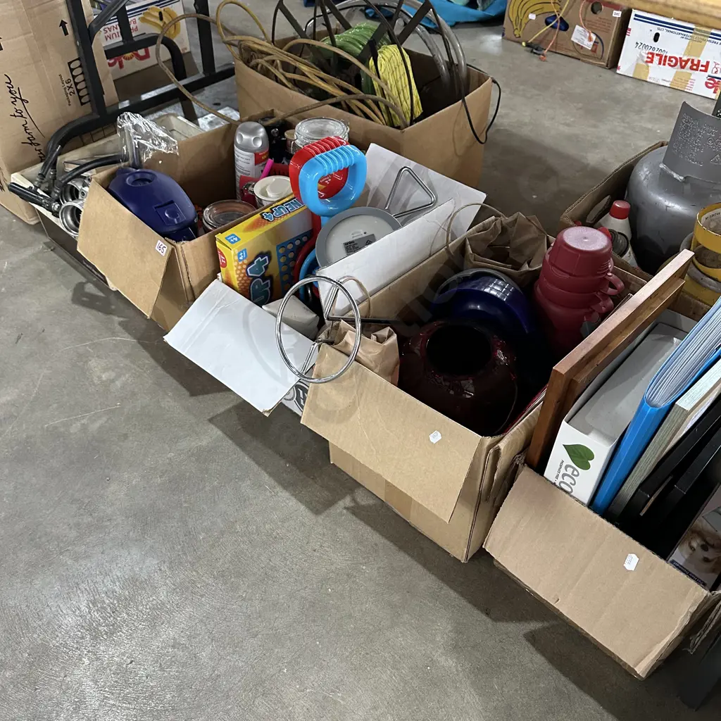 6 box lots Image 1++