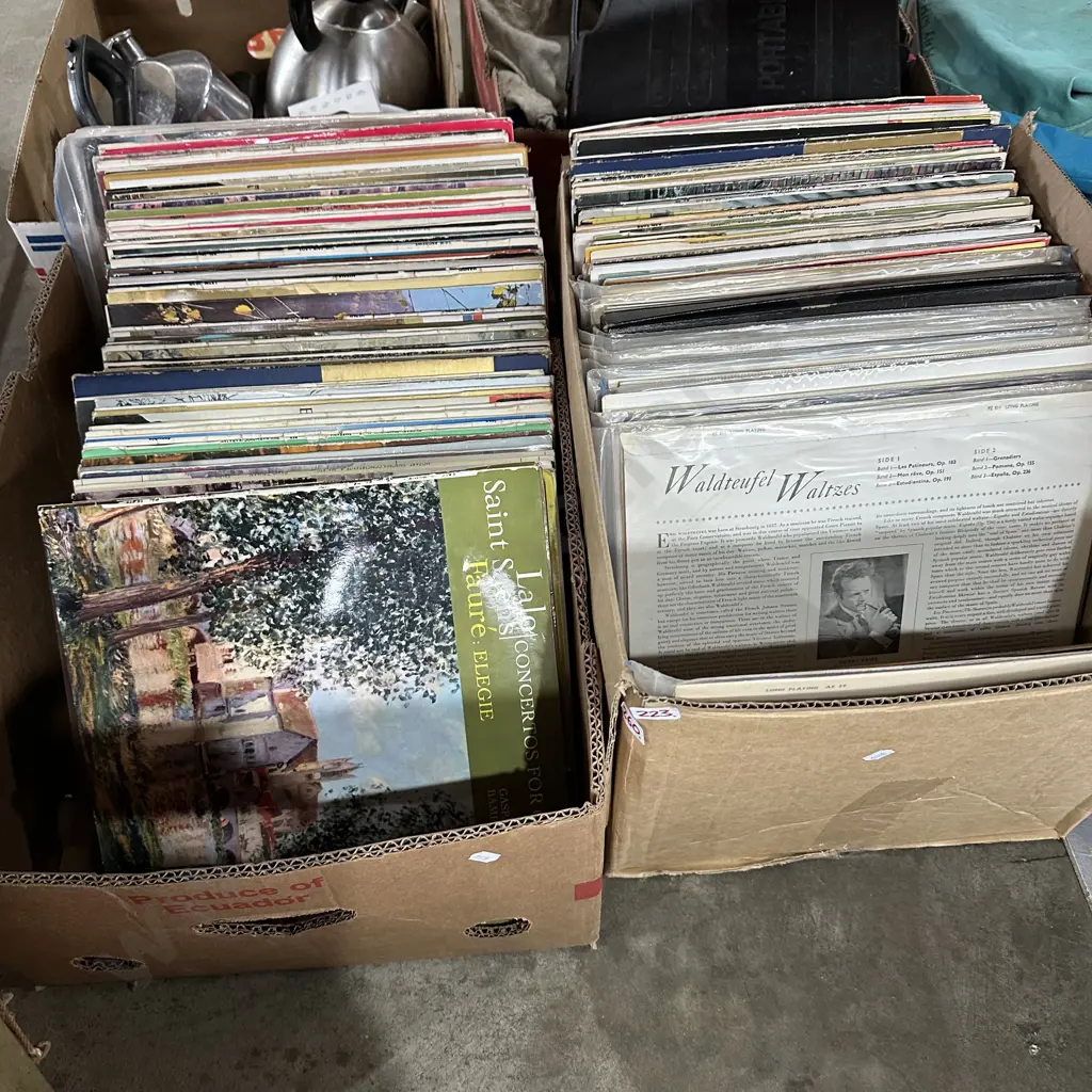 2 box LPs Image 1++
