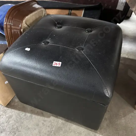 Retro footrest