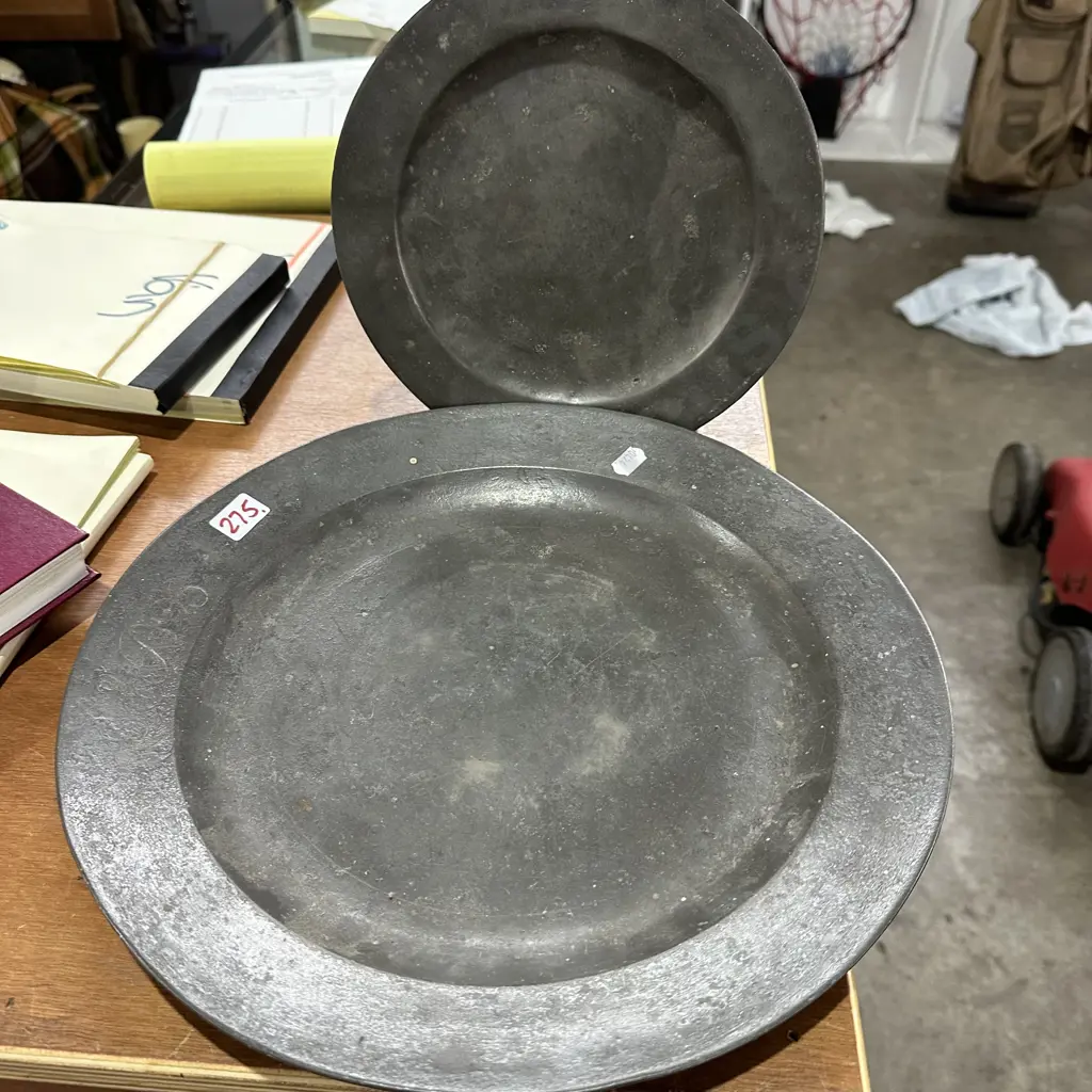 2 Pewter plates from the 1700s Stamped Image 1++