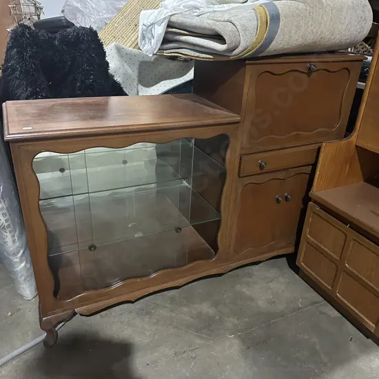 Display sideboard