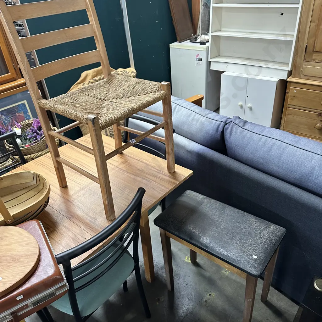 chair and piano stool Image 1++