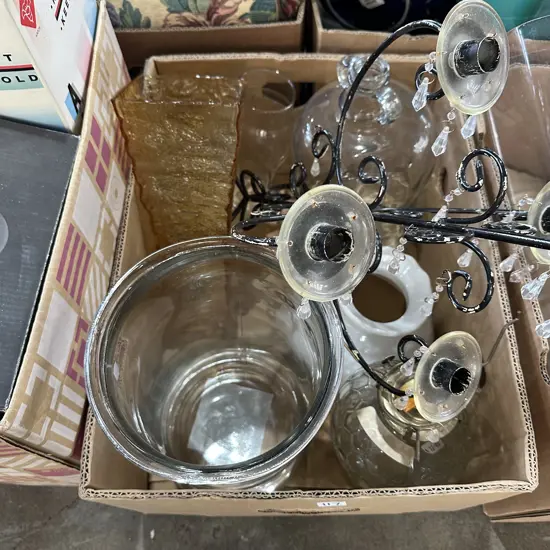 vases, lamps etc