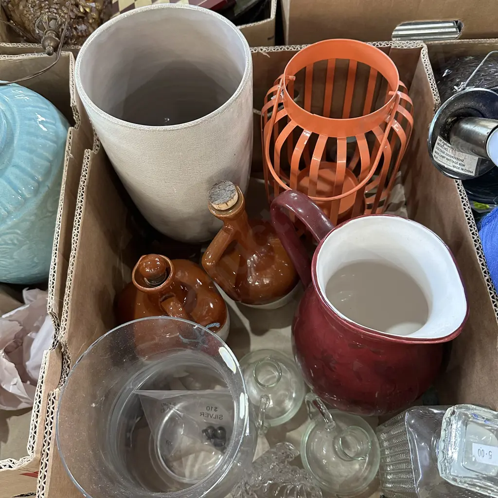 Vases and jugs etc Image 1++