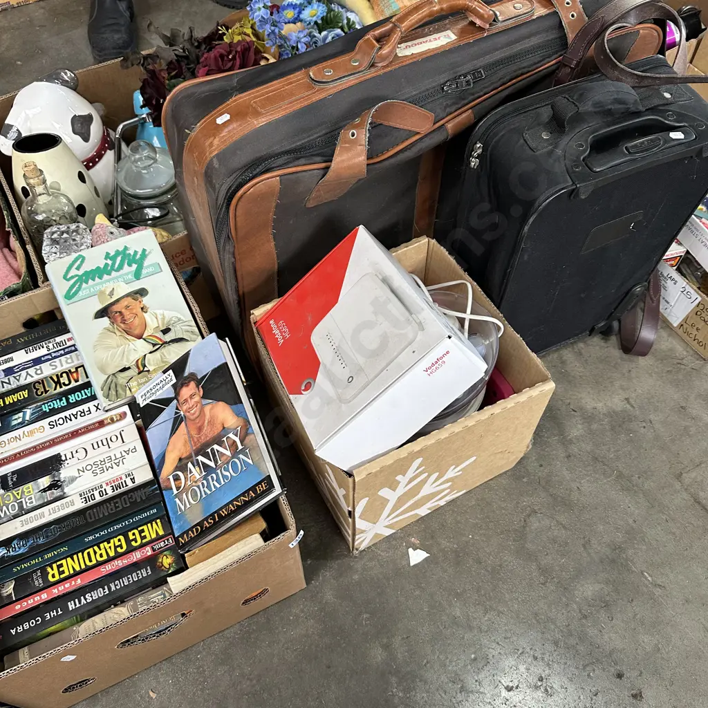 Books and suitcases etc Image 1++