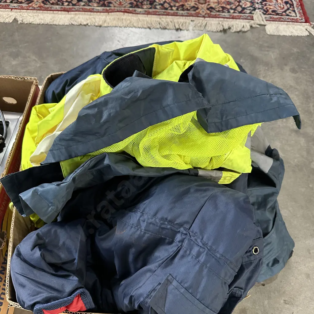 Safety clothing Image 1++