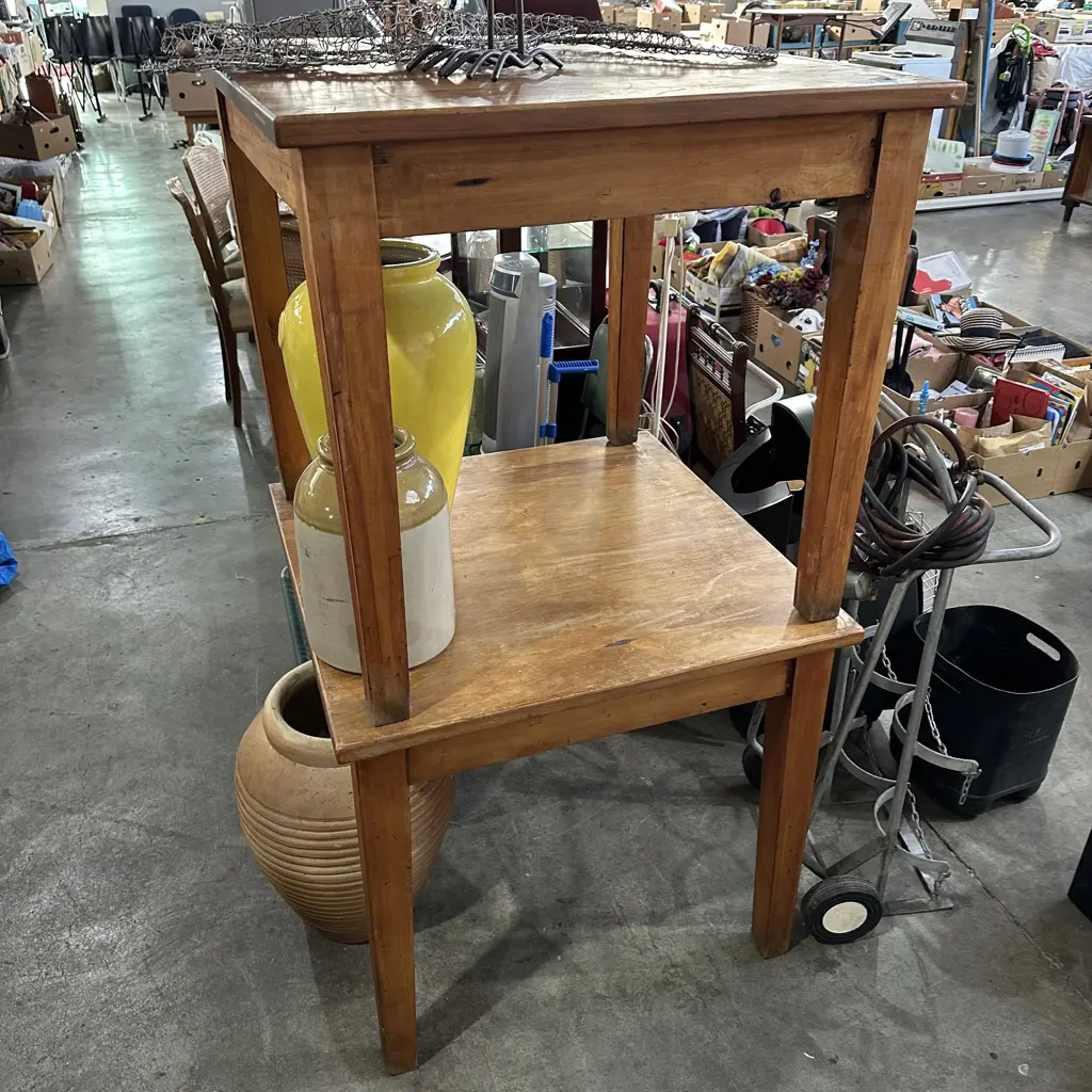 Pr Rimu tables Image 1++