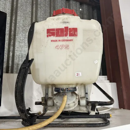 Solo sprayer