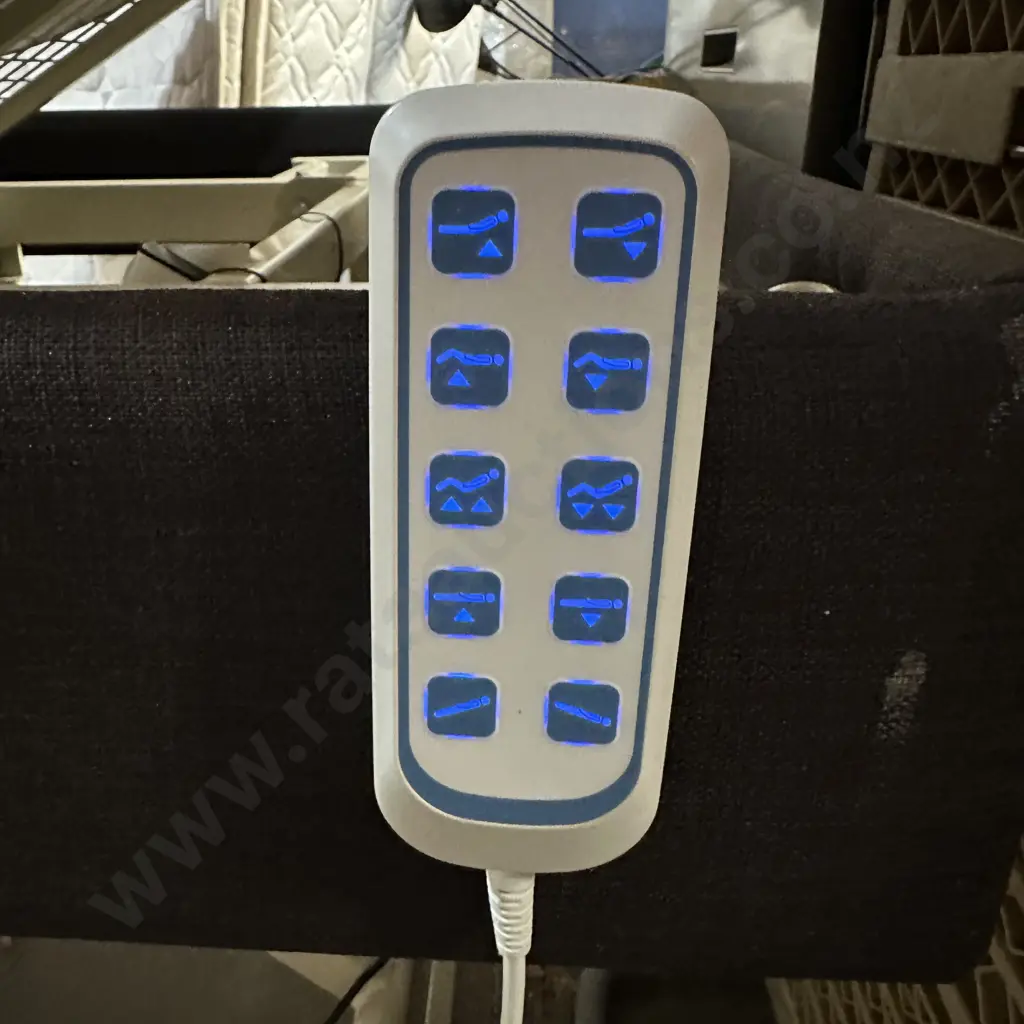 Very expensive ICARE electric bed Image 1++