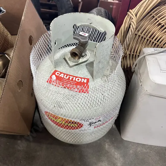 Gas bottle
