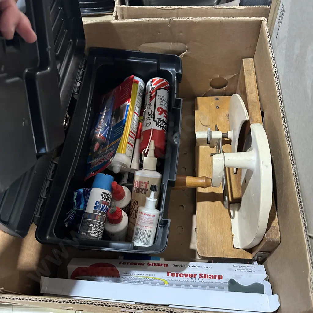 Tool box and contents etc Image 1++