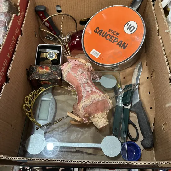Scales, pot etc