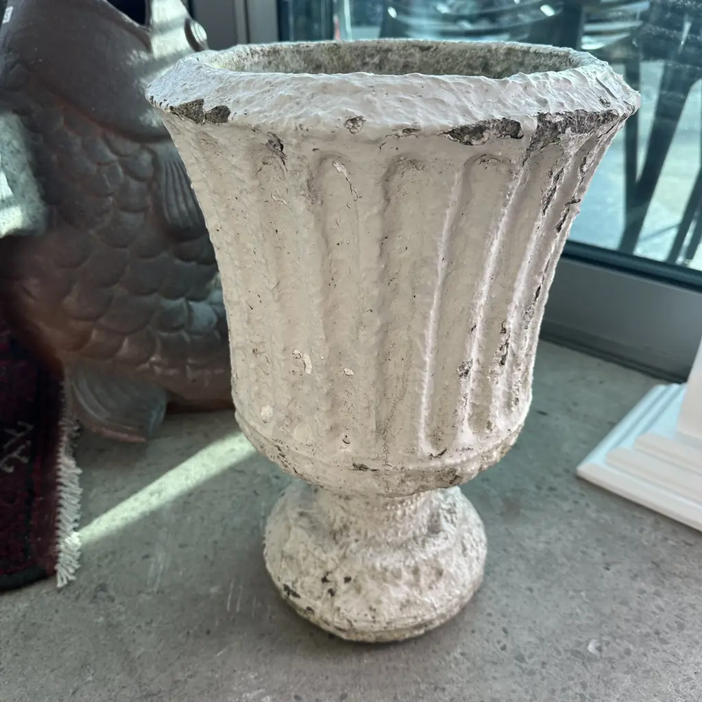 42cm vintage concrete garden pot Image 1++