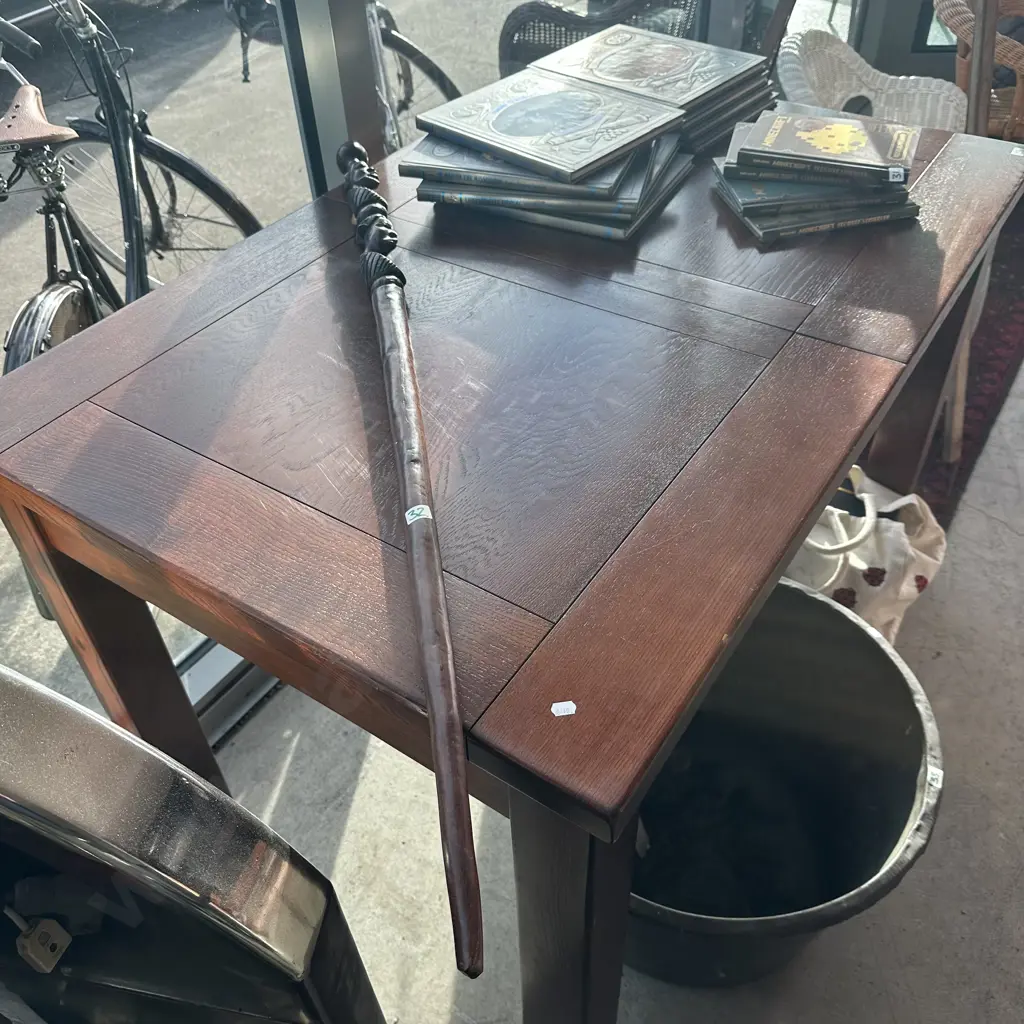 Modern oak extendable table Image 1++