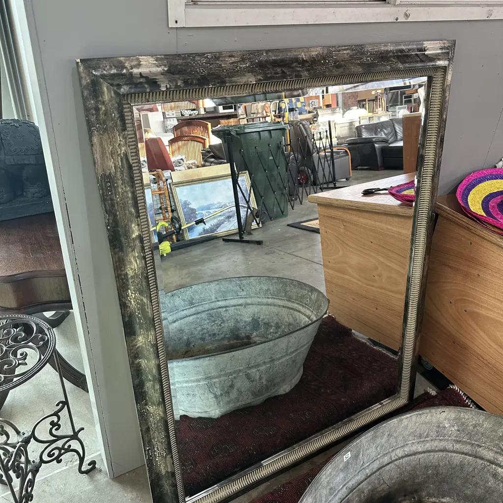 Large bevelled mirror 1230mmx975mm Image 1++