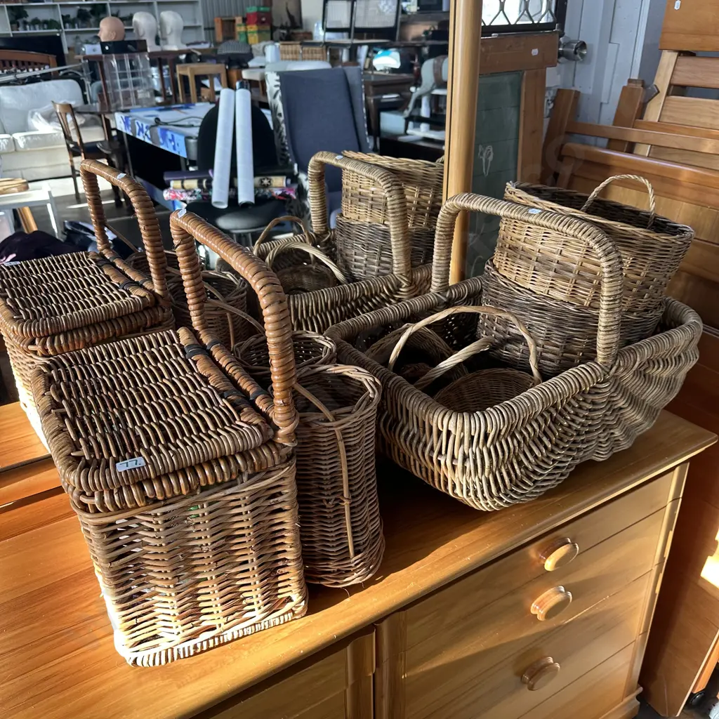 Cane baskets etc Image 1++