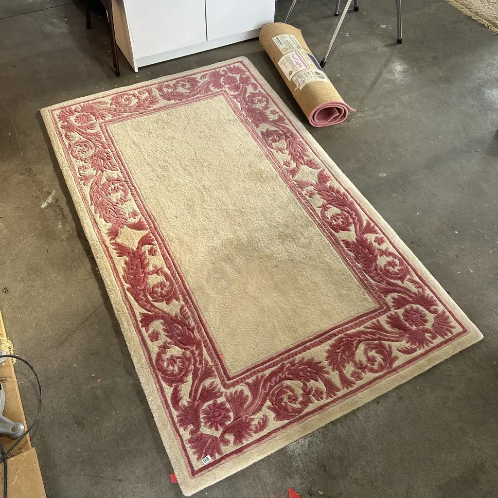 2 Rugs Image 1++
