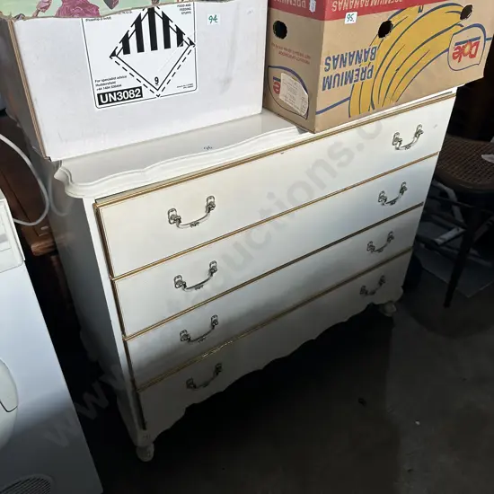 Chest of drawers