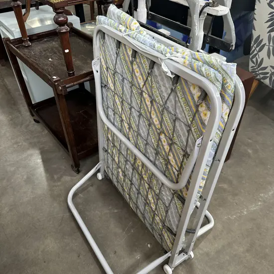 roll away bed