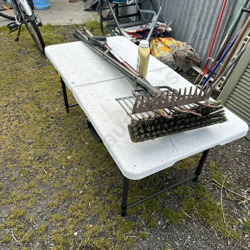 camping table and garden tools Image 1++
