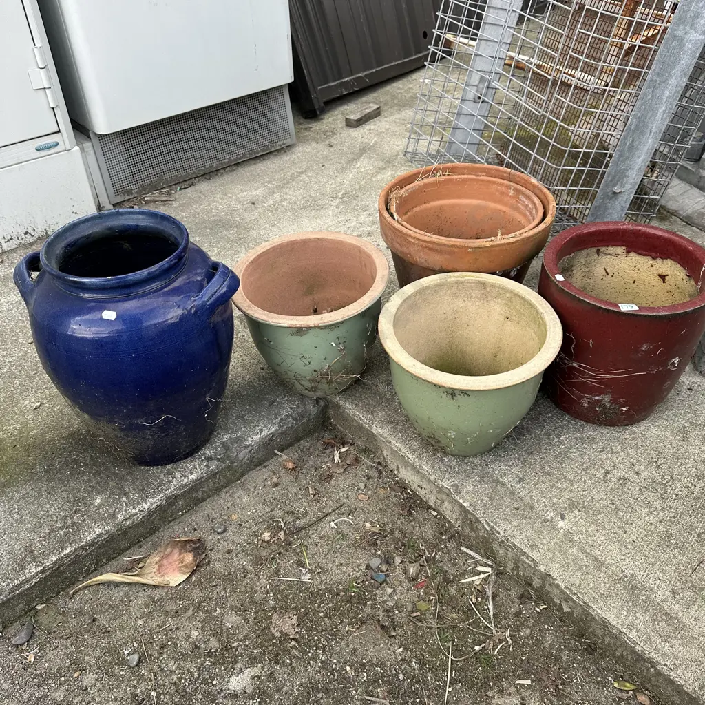 Pots Image 1++