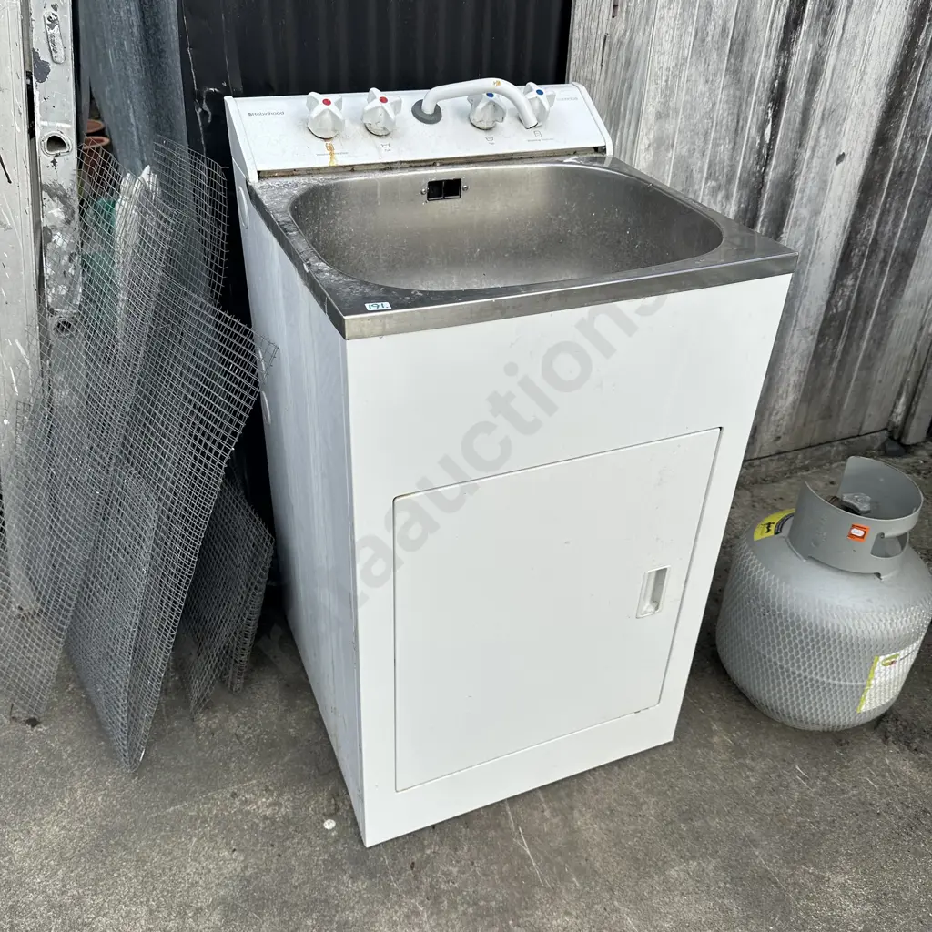 supertub has some rust Image 1++
