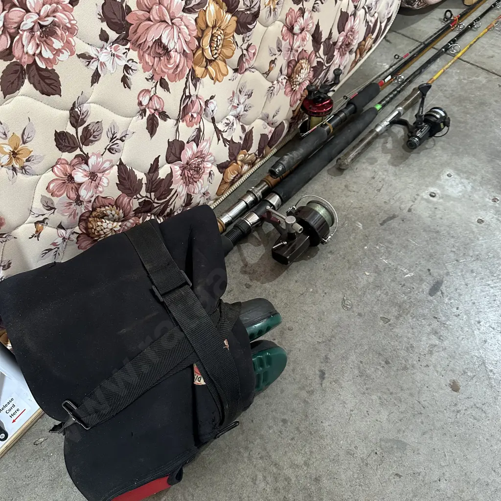 waders, fishing rods Image 1++
