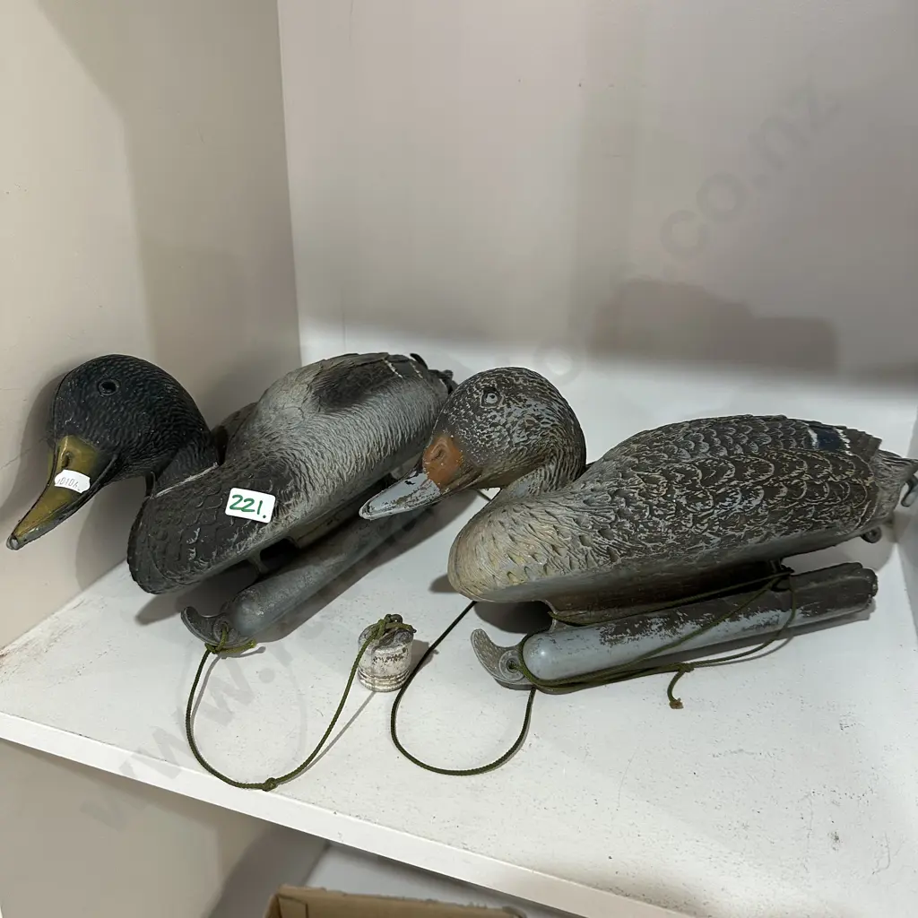 2 duck decoys Image 1++
