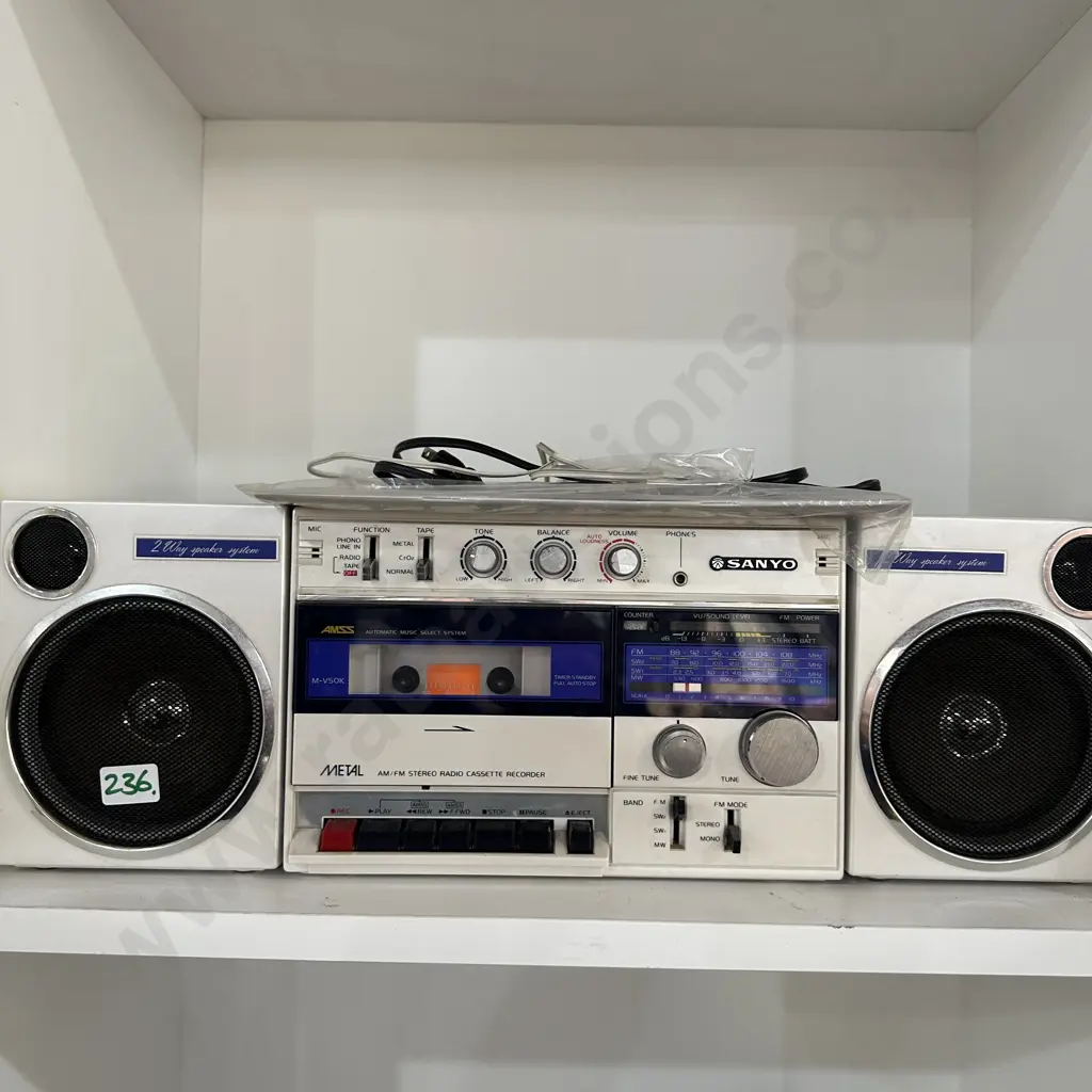 cassette deck Image 1++
