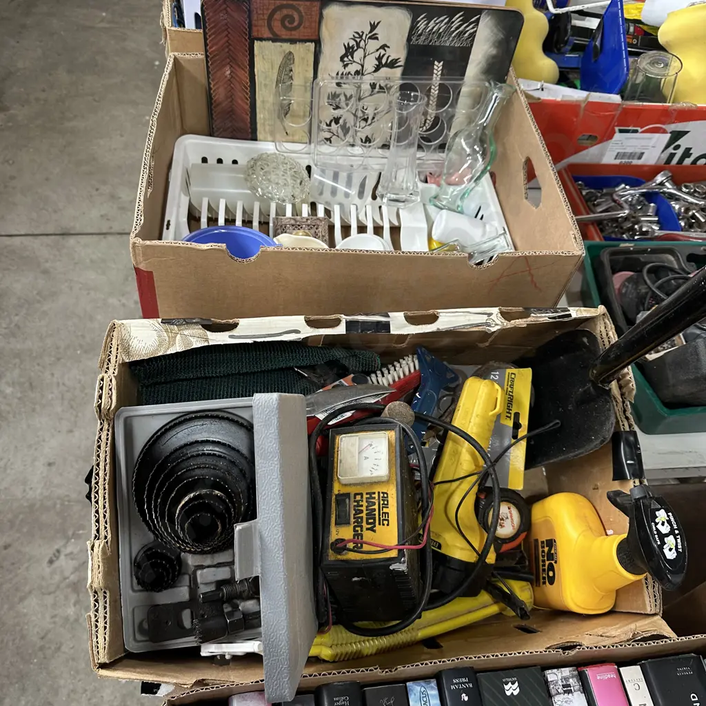 2 box tools etc Image 1++