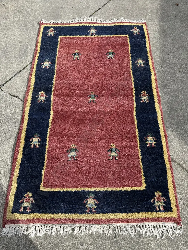 Persian rug 1500 x 900 Image 1++