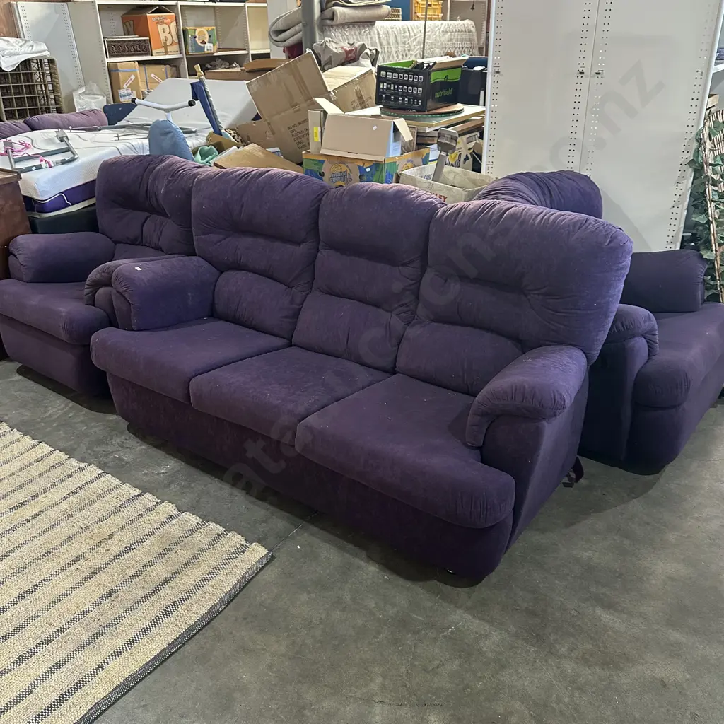 Purple lounge suite Image 1++